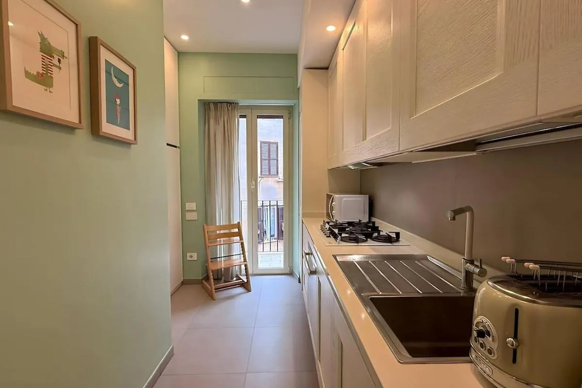 Apartment Elegant Roman Escape Walk To The Colosseum